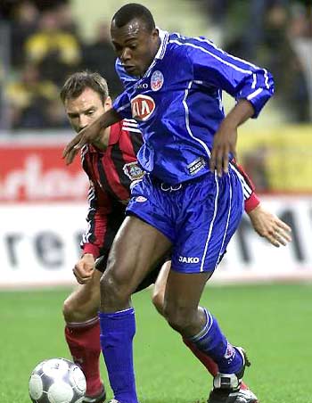 稳固后防线 稳固后防线